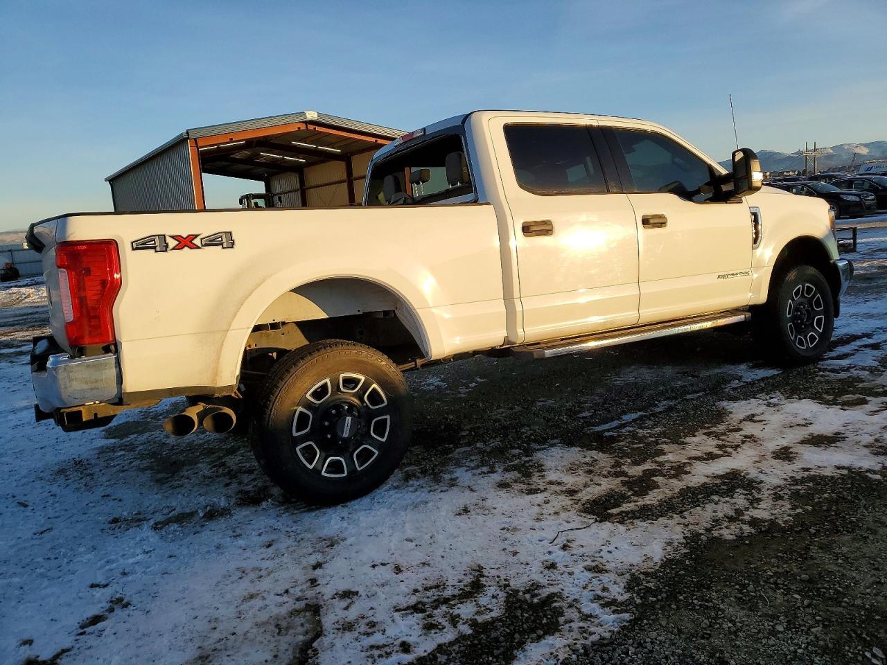 2018 Ford F250 Super Duty - Фото 3