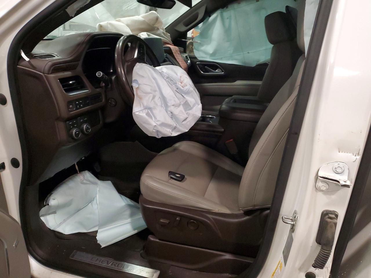 2022 Chevrolet Suburban K1500 Lt - Image 7