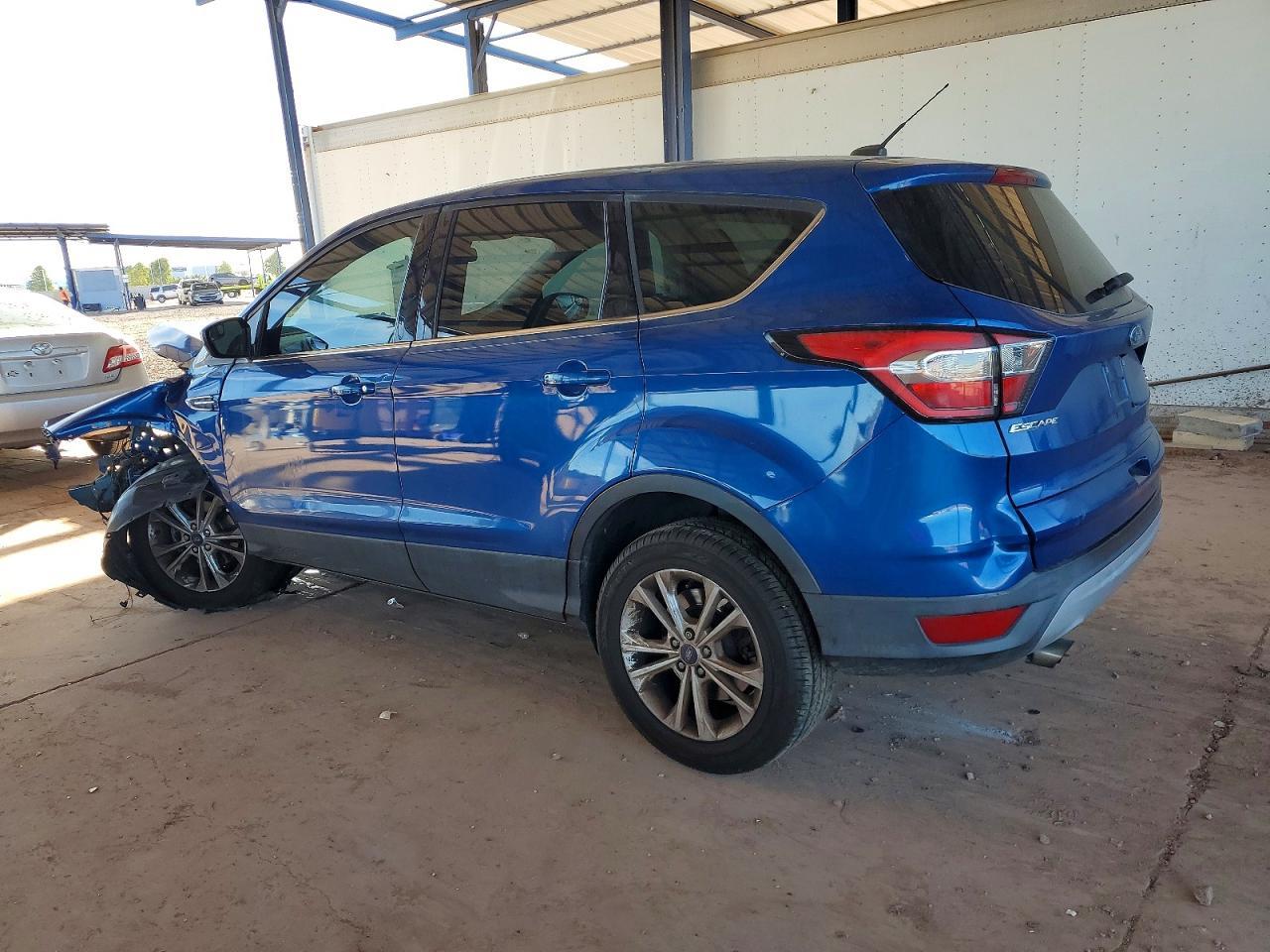 2017 Ford Escape Se - Фото 2