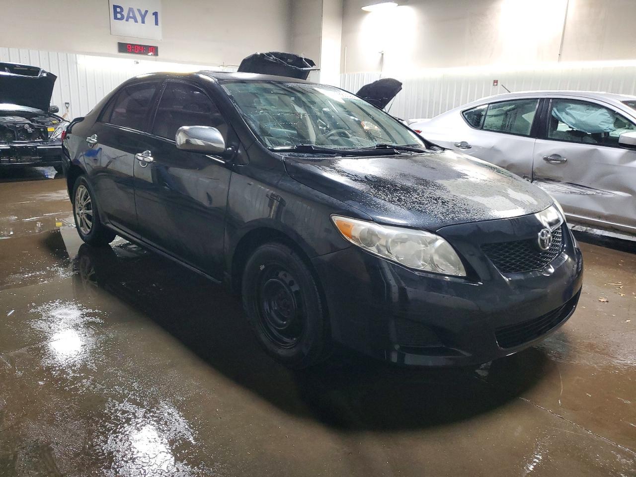 2010 Toyota Corolla Le - Фото 4