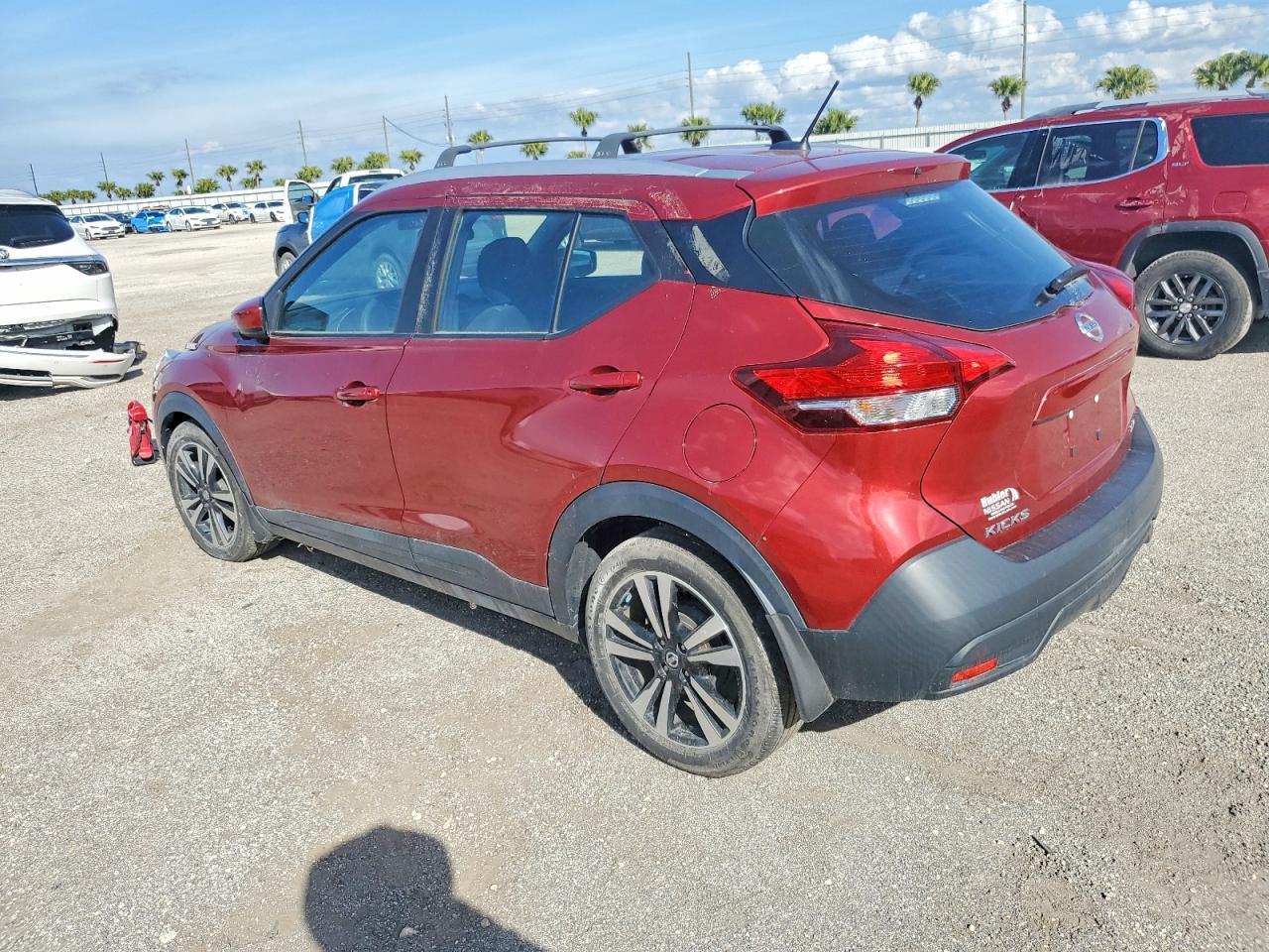 2018 Nissan Kicks S - Фото 2