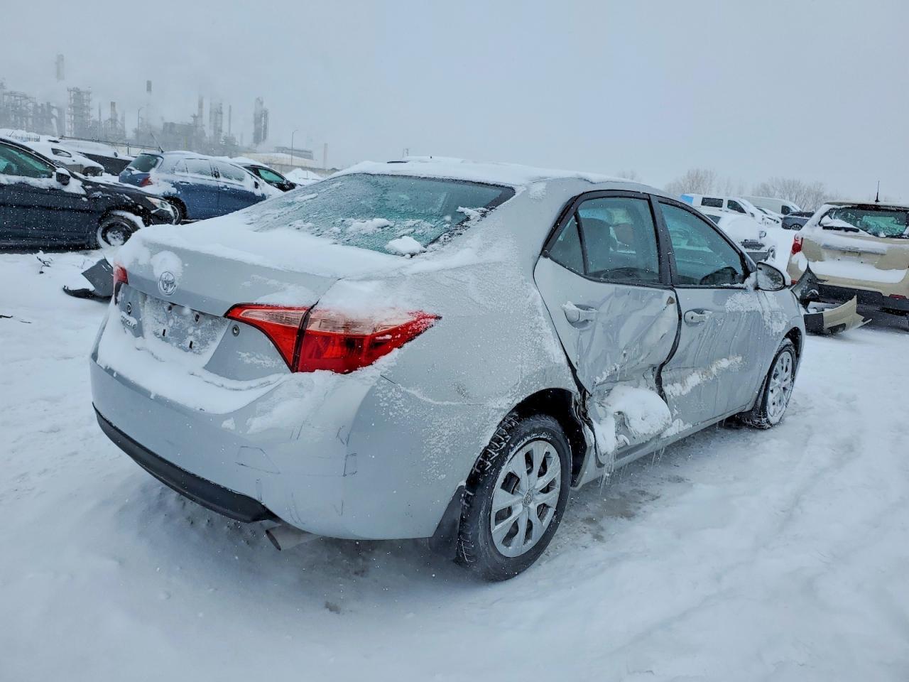 2019 Toyota Corolla L - Фото 3