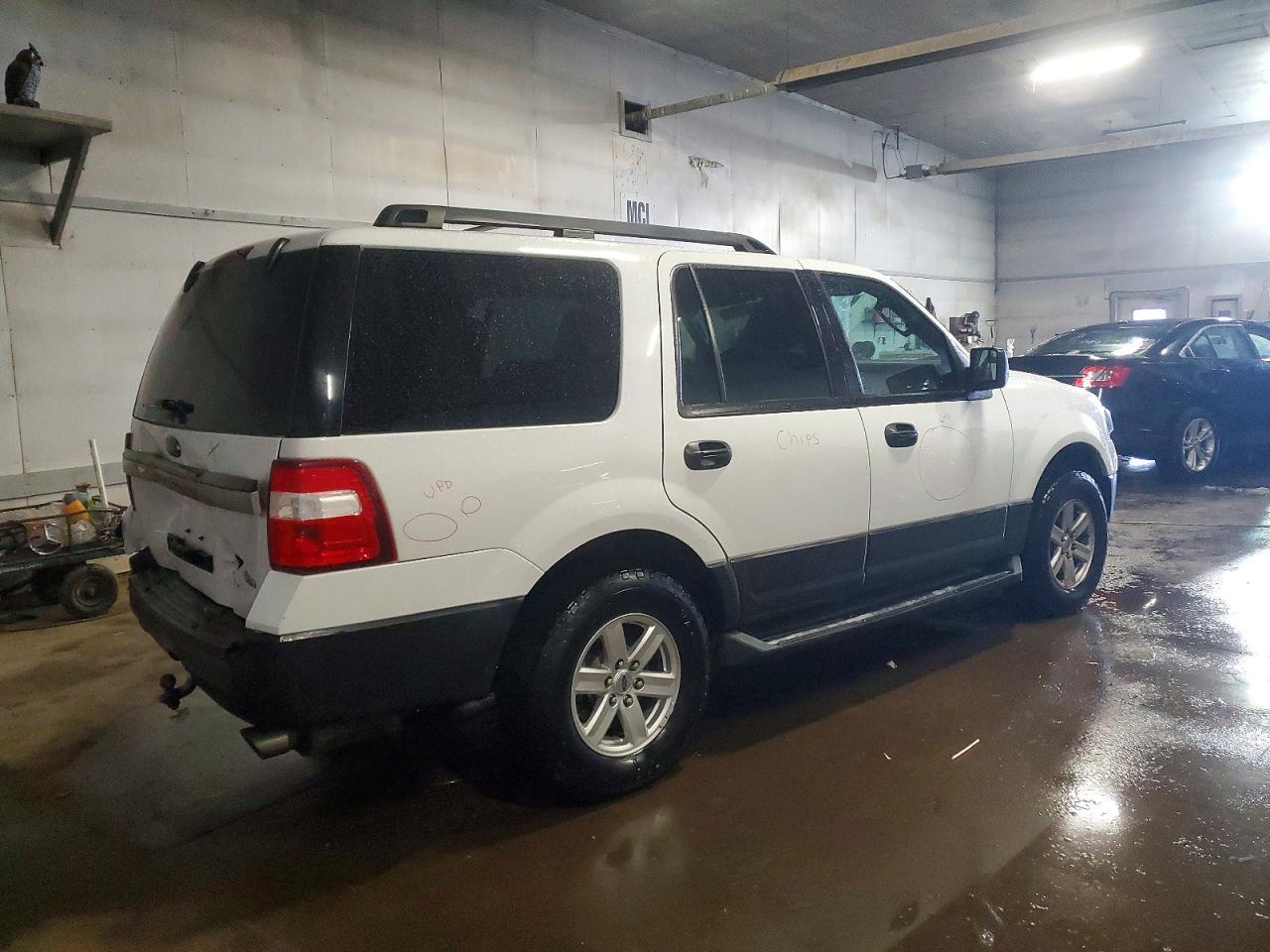 2017 Ford Expedition Xl - Фото 3