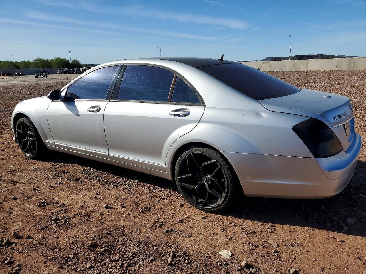 2007 Mercedes-Benz S 550 - Image 2