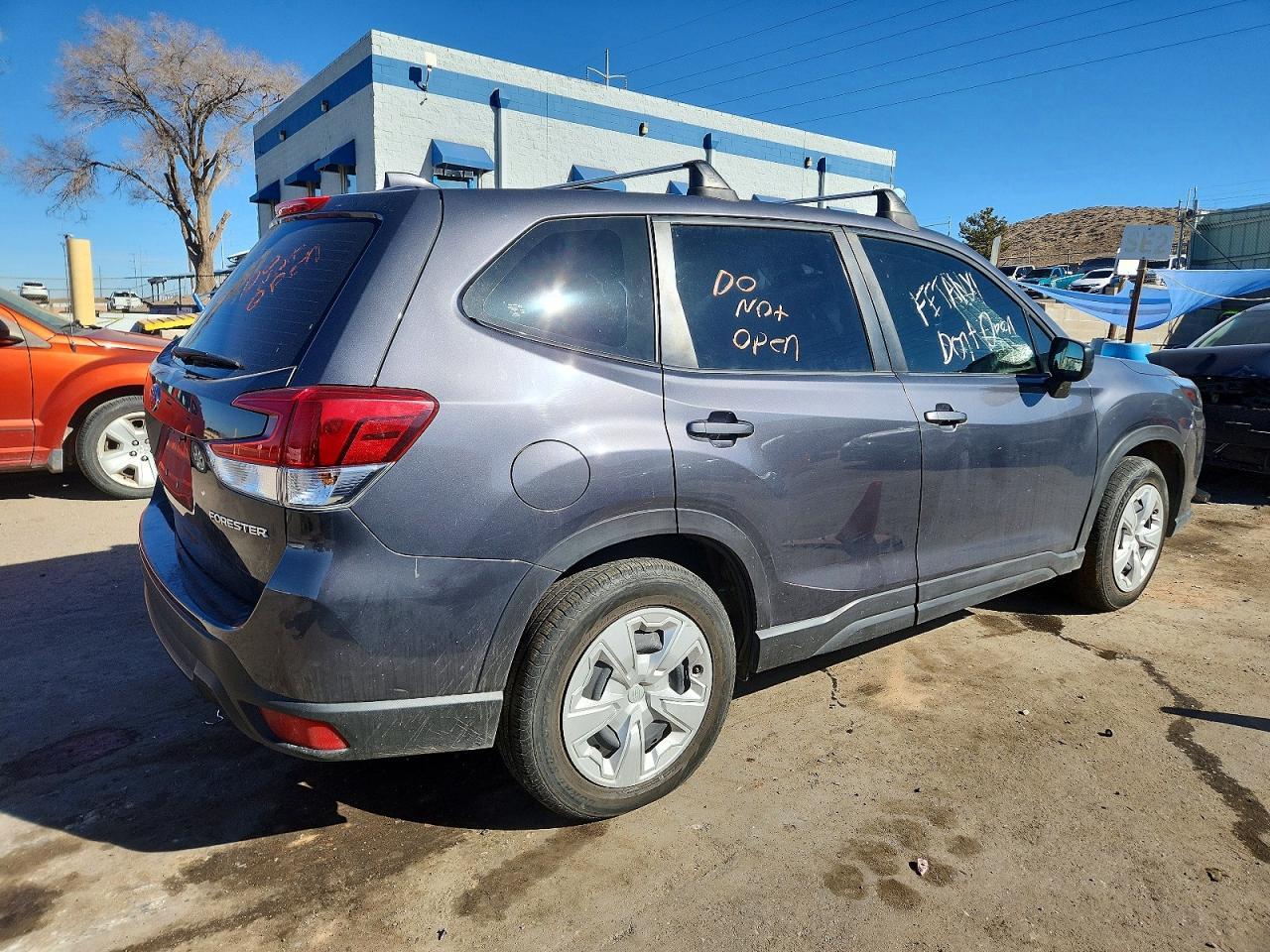 2022 Subaru Forester - Фото 3