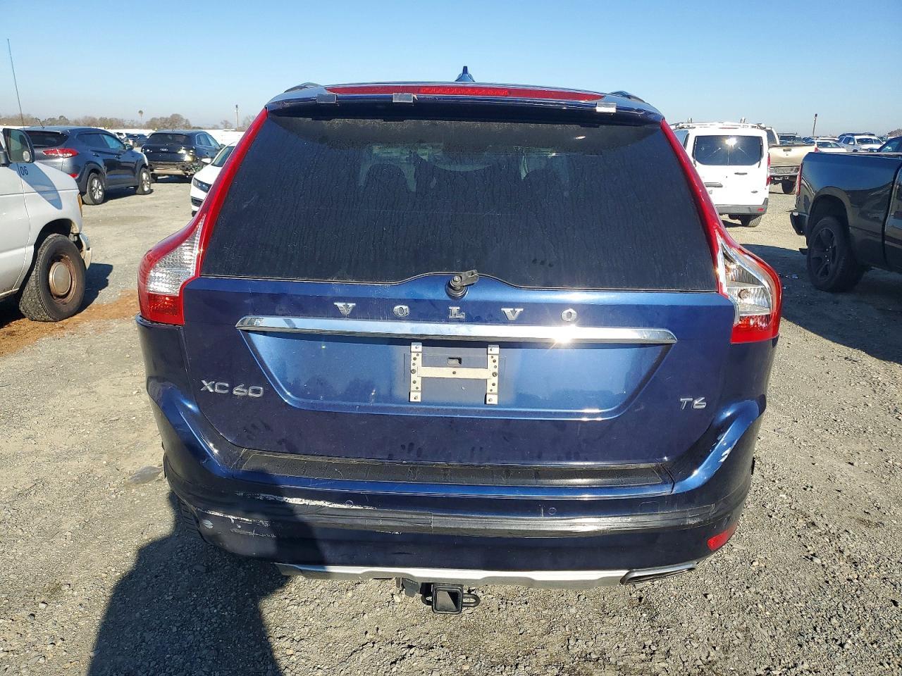 2015 Volvo Xc60 T6 Platinum - Image 6