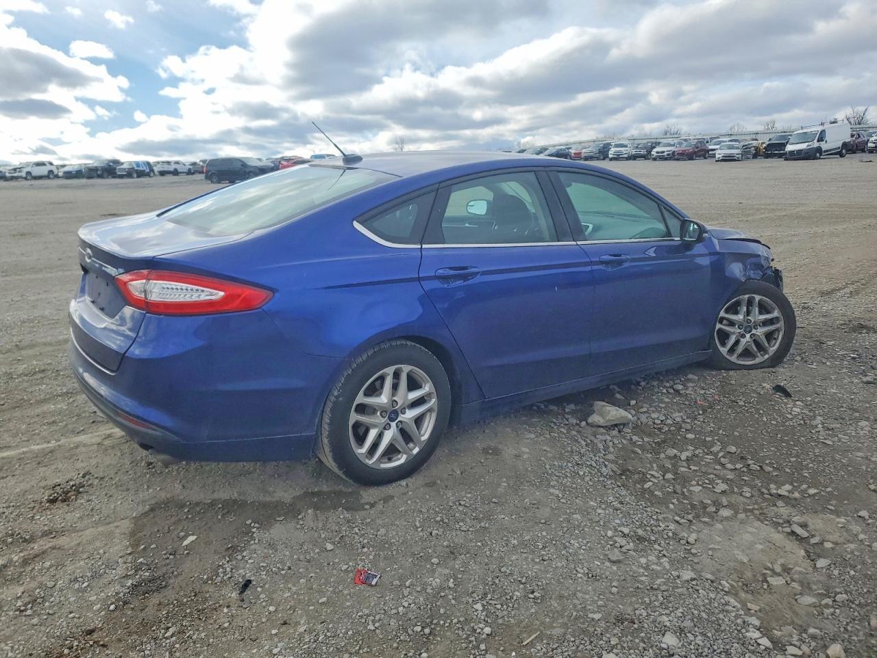 2014 Ford Fusion Se - Фото 3