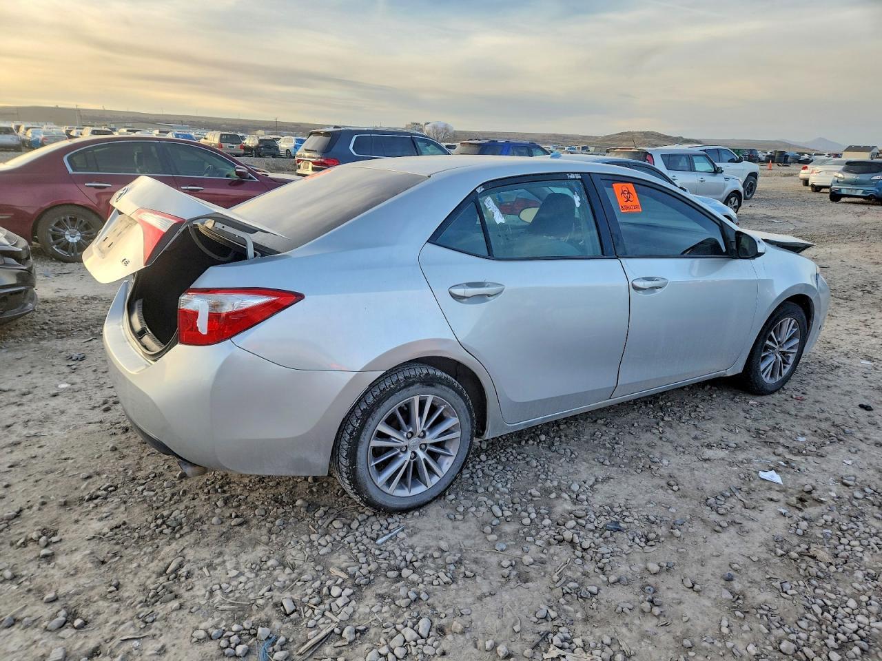 2014 Toyota Corolla L - Фото 3