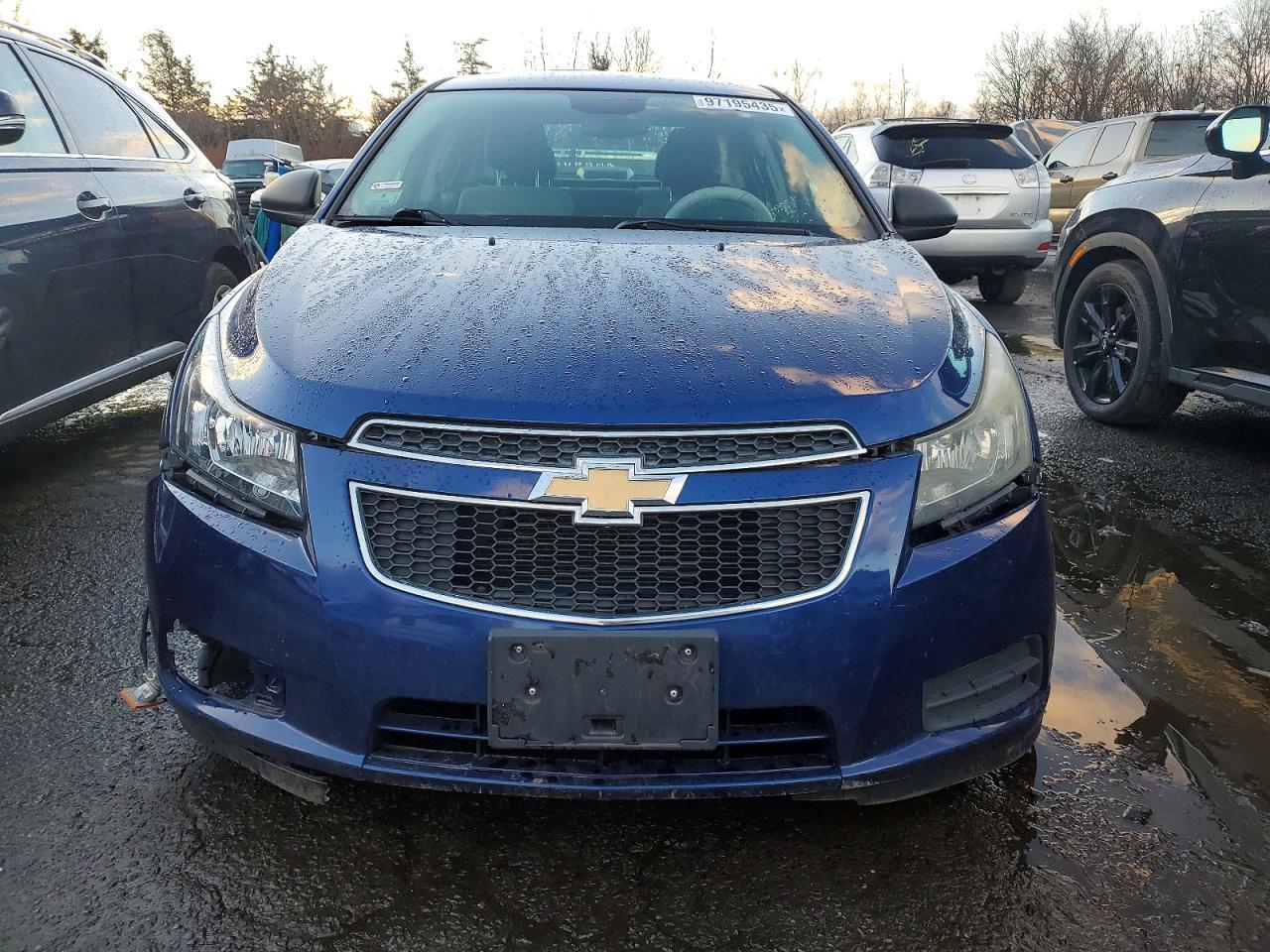 2013 Chevrolet Cruze Ls - Фото 5