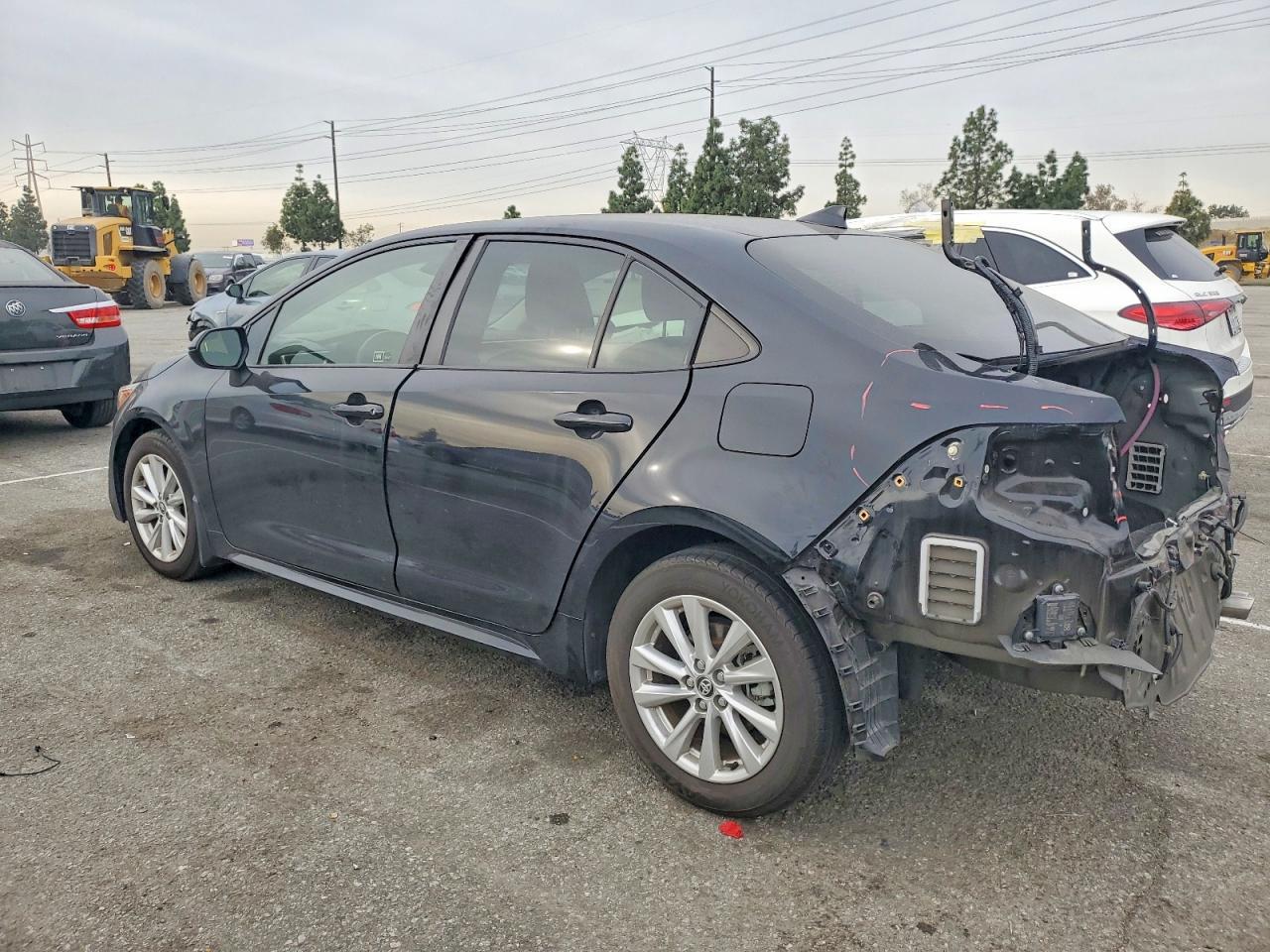 2023 Toyota Corolla Le - Image 2