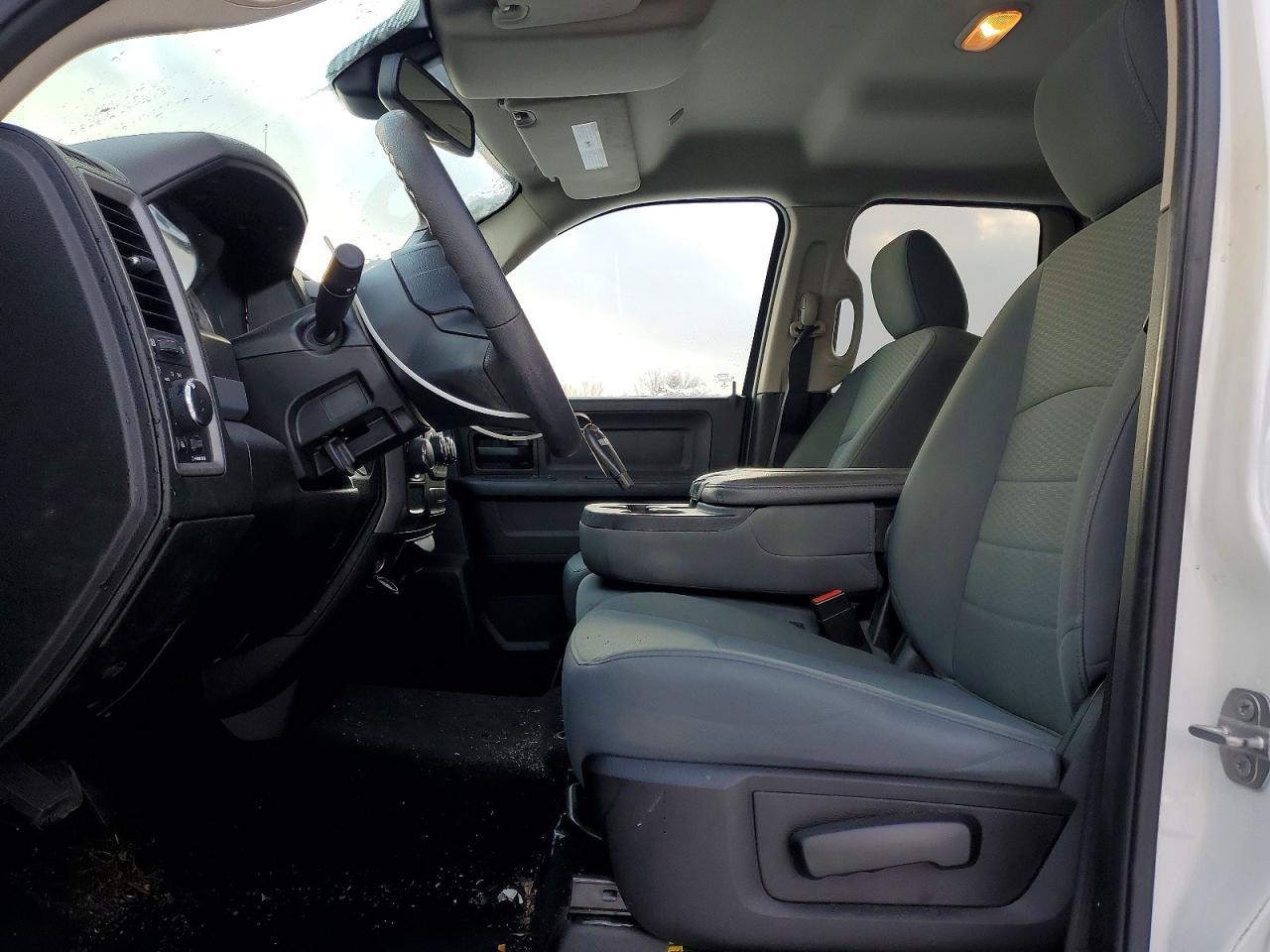 2019 Ram 1500 Classic Tradesman - Image 7