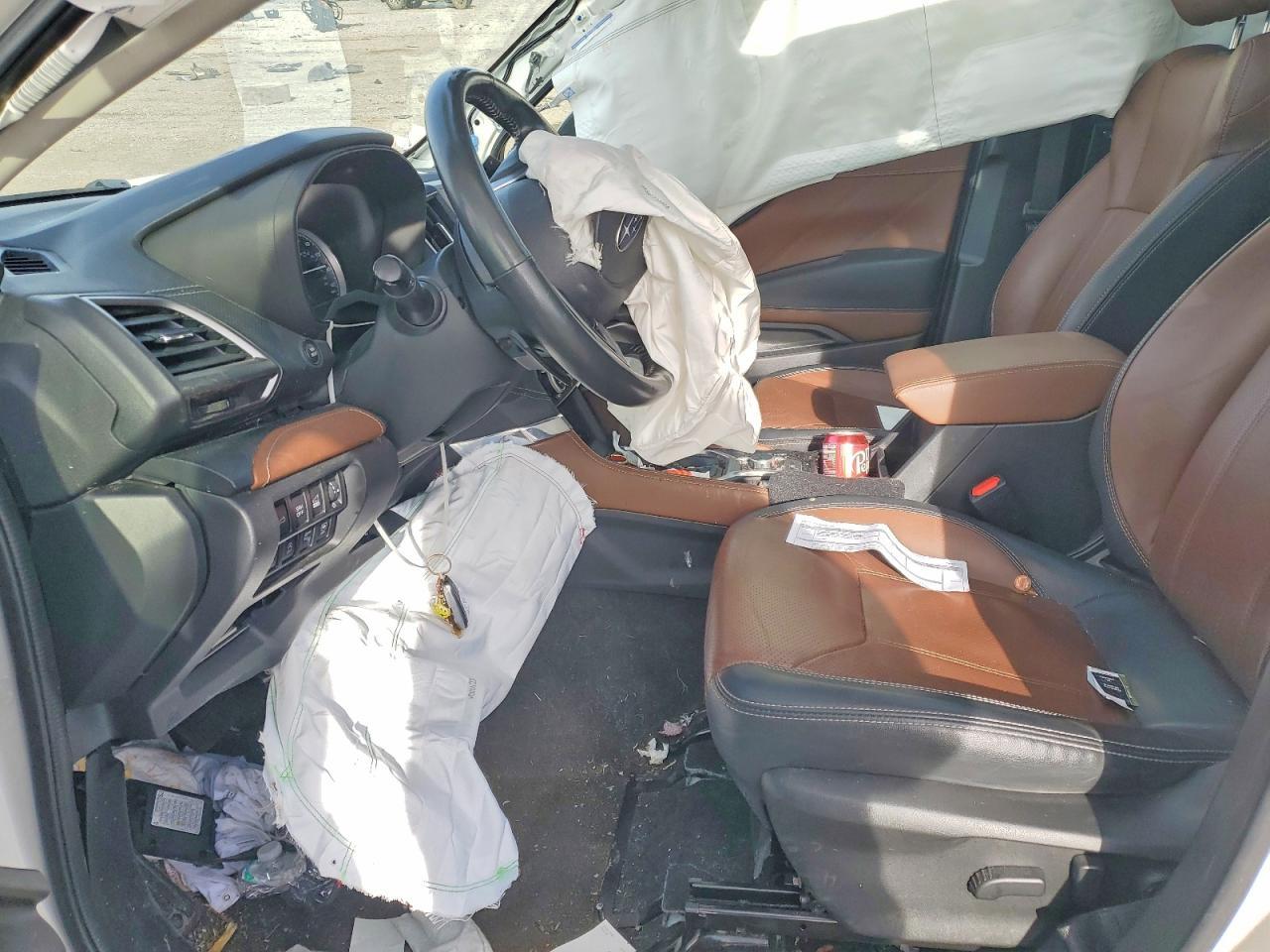 2022 Subaru Forester Touring - Фото 7