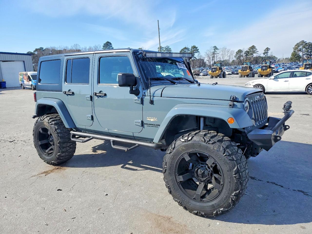 2015 Jeep Wrangler Unlimited Sahara - Фото 4