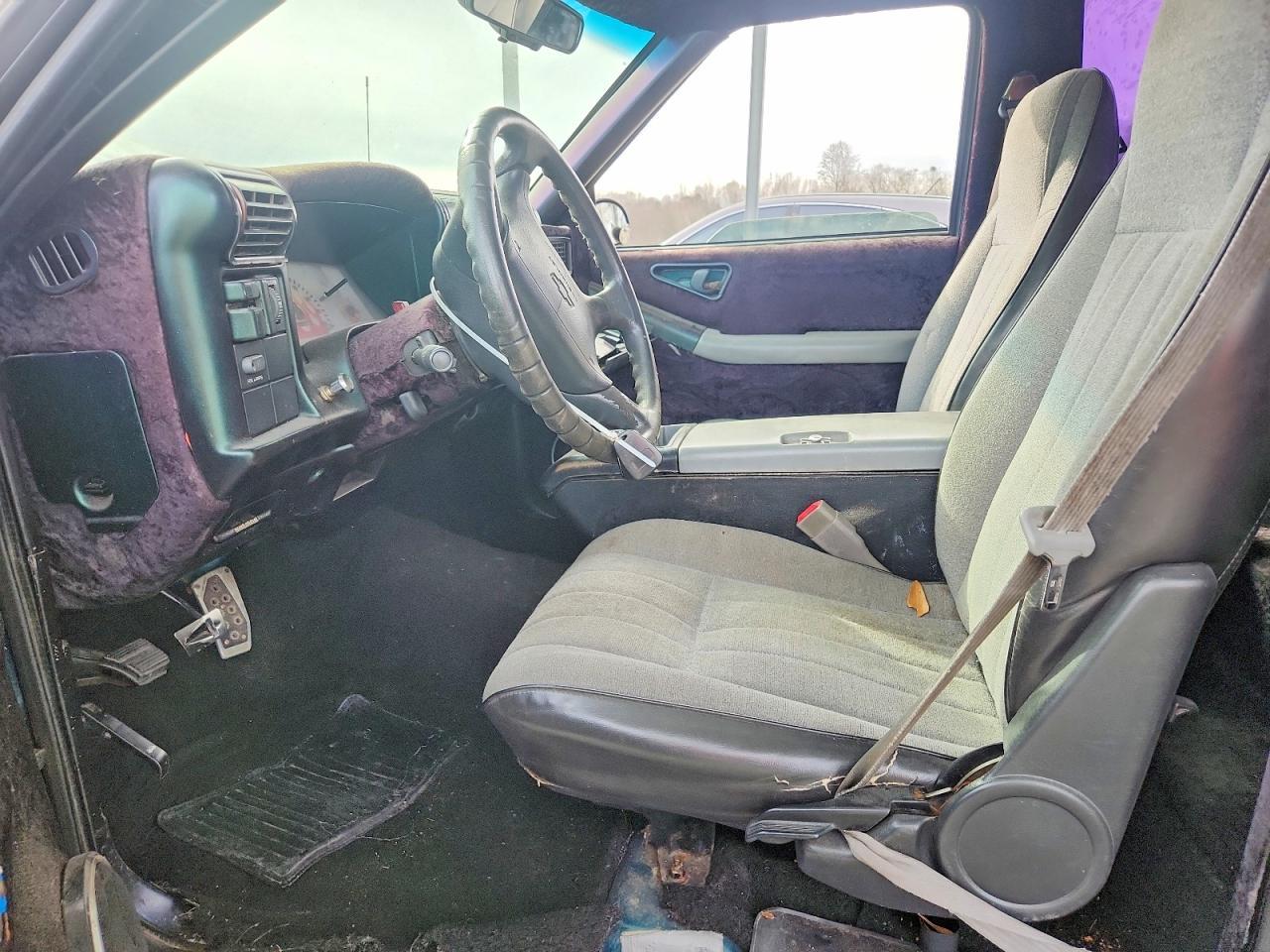 1996 Chevrolet S Truck S10 - Фото 7