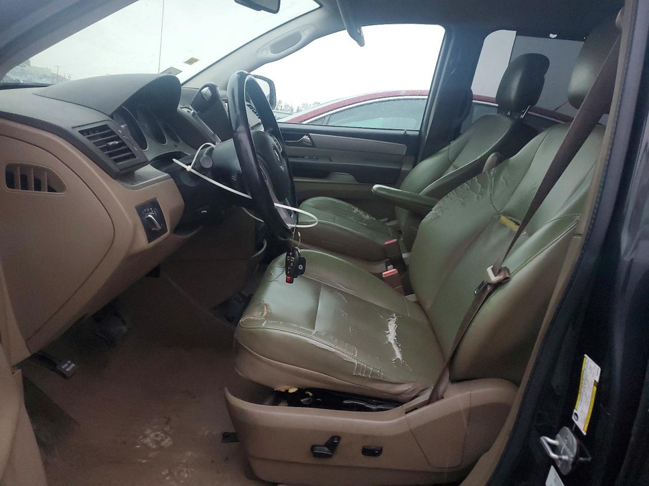 2012 Volkswagen Routan Se - Фото 7