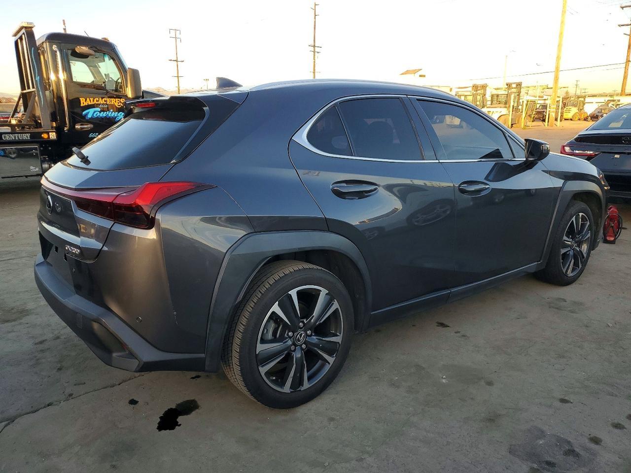 2022 Lexus Ux 200 Base - Фото 3