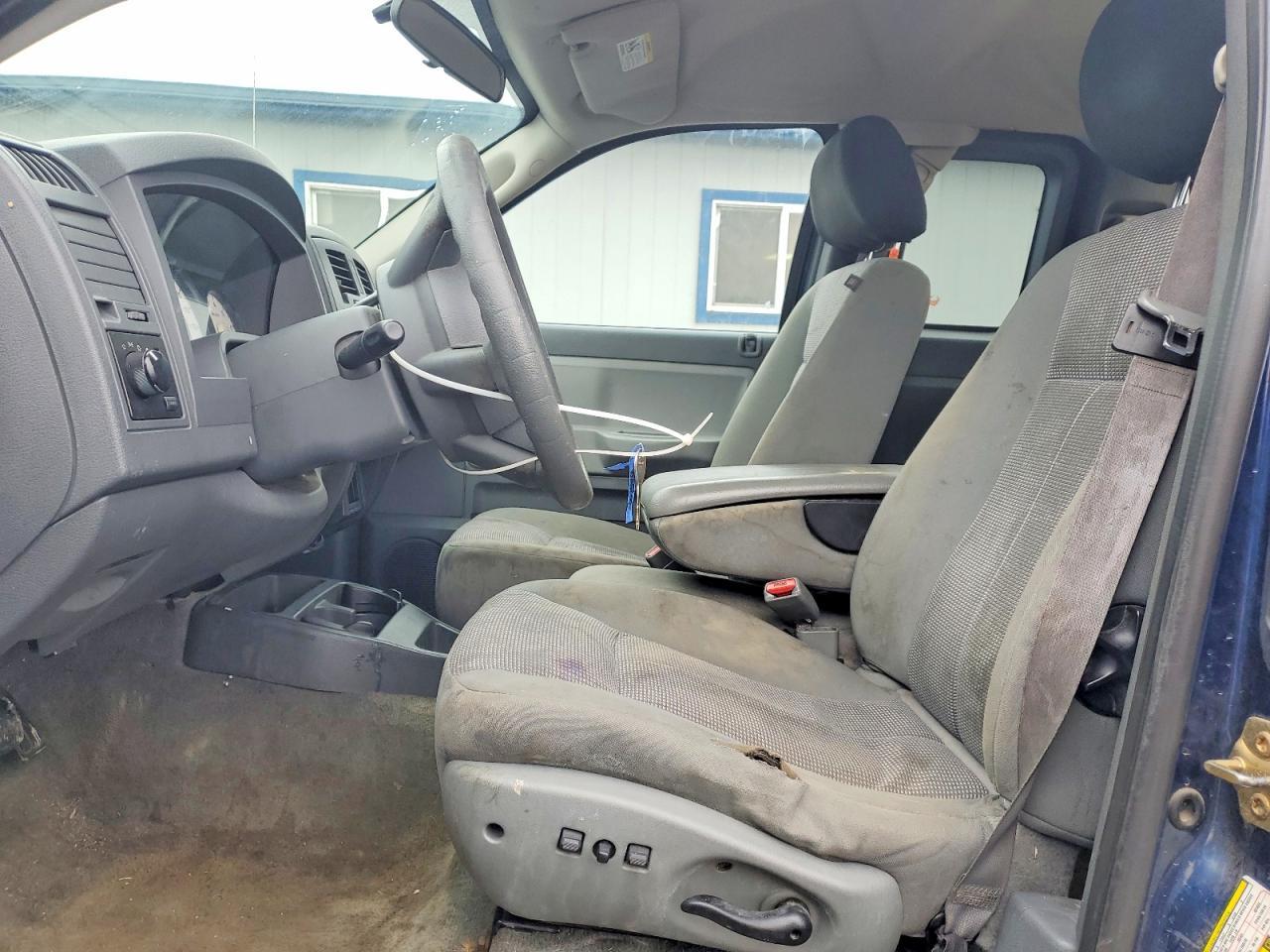 2007 Dodge Dakota St - Фото 7