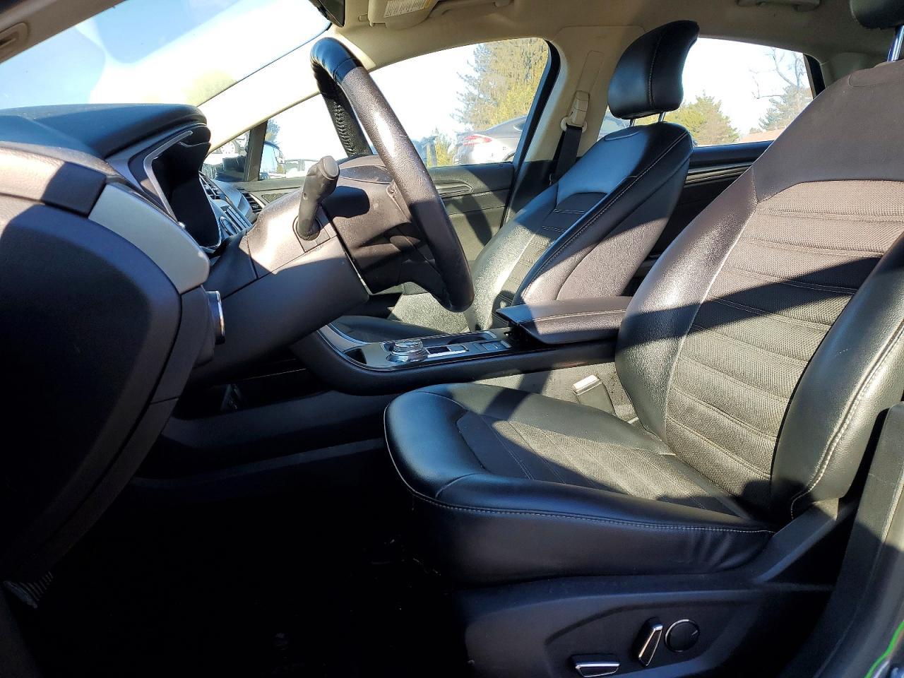 2017 Ford Fusion Se Hybrid - Image 7