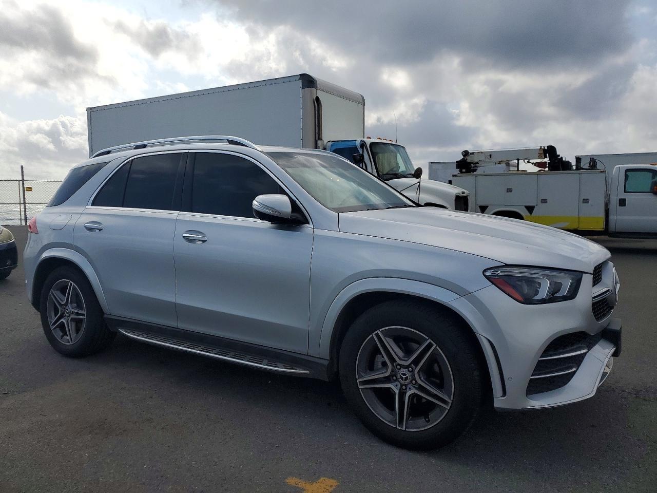 2021 Mercedes Benz Gle - Фото 4