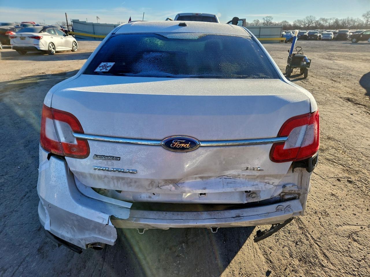 2010 Ford Taurus Sel - Image 6