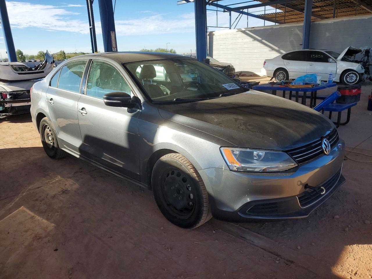2013 Volkswagen Jetta Se - Фото 4