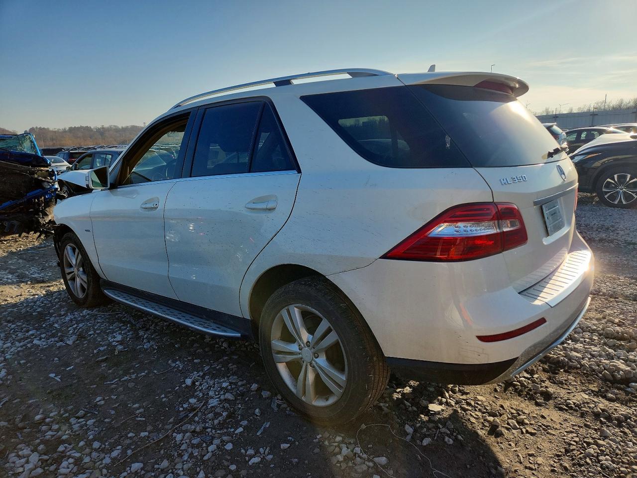 2012 Mercedes-Benz Ml 350 4Matic - Image 2