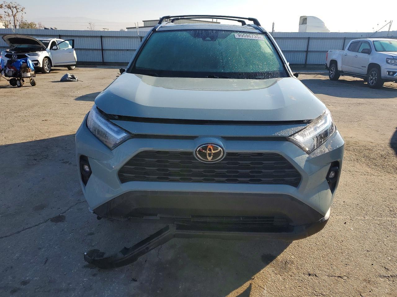 2023 Toyota Rav4 Xle Premium - Image 5