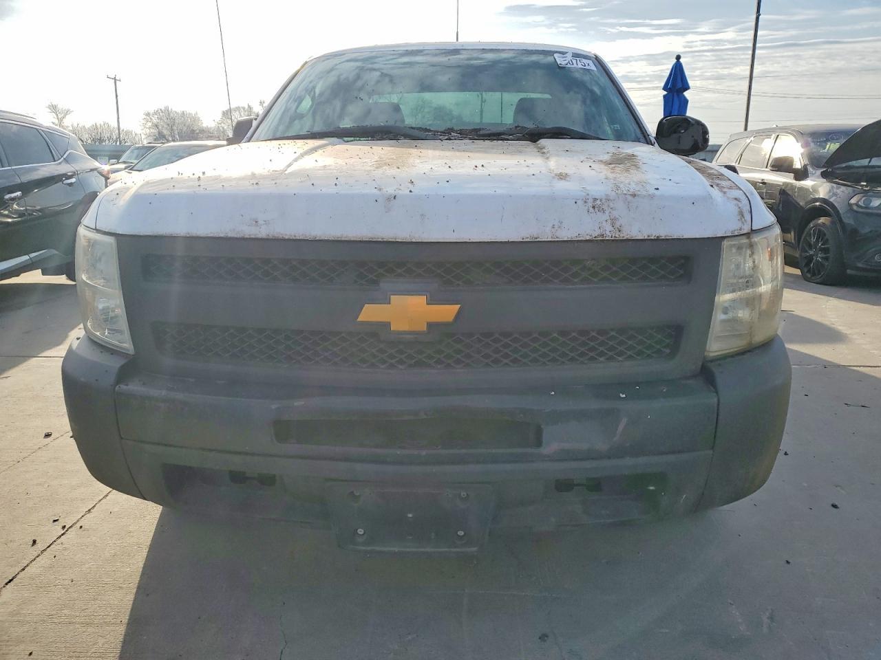 2013 Chev Silverado C1500 - Фото 5