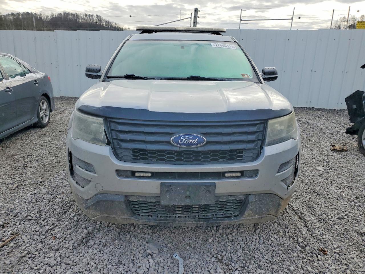2016 Ford Explorer Police Interceptor - Image 5