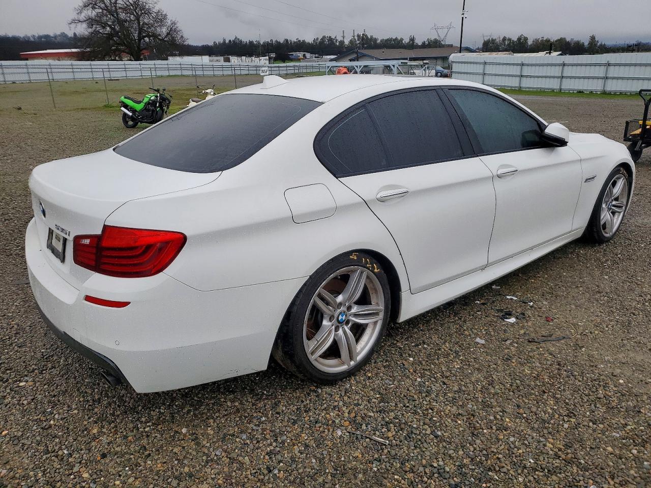 2016 BMW 535 I - Фото 3