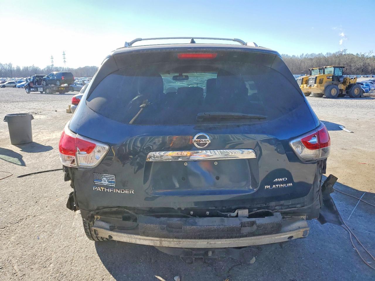 2013 Nissan Pathfinder S - Image 6