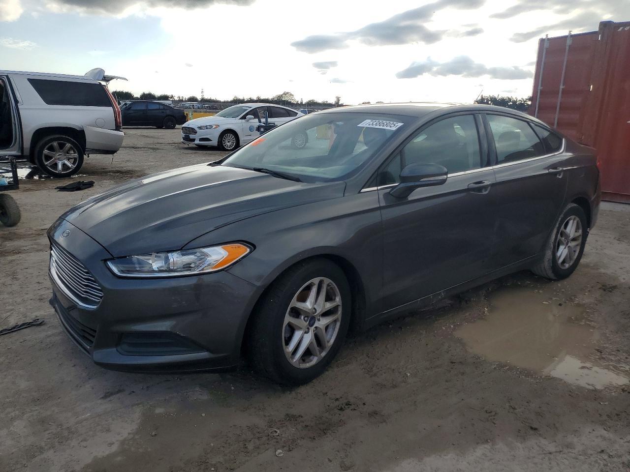 2016 Ford Fusion Se