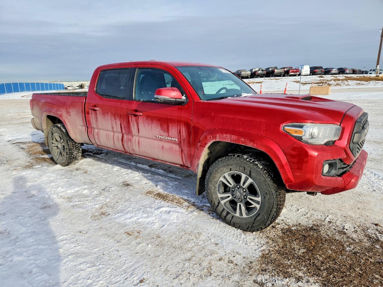 2017 Toyota Tacoma - Image 4