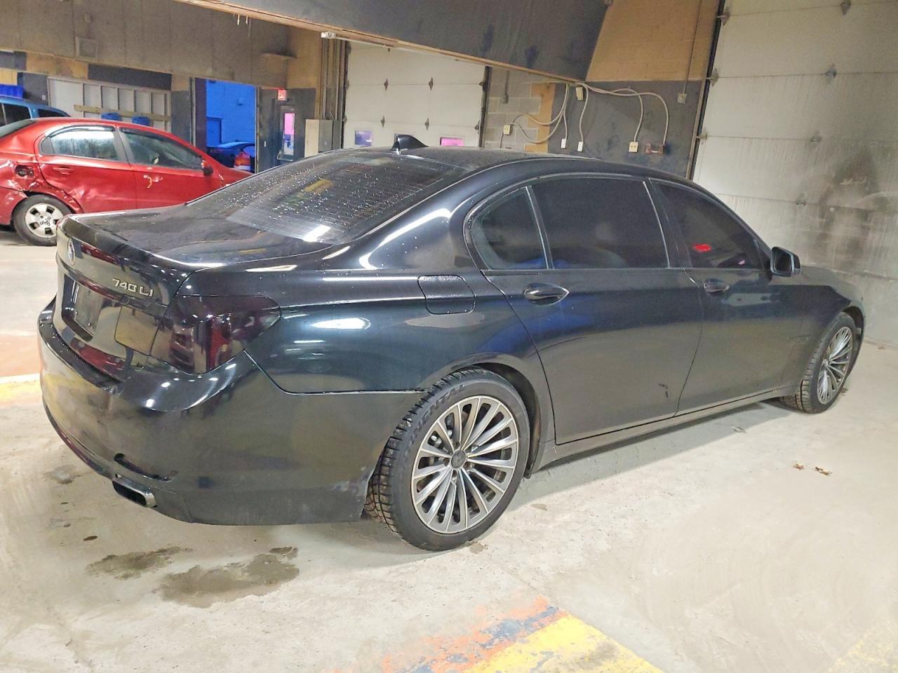 2011 BMW 740 Li - Image 3