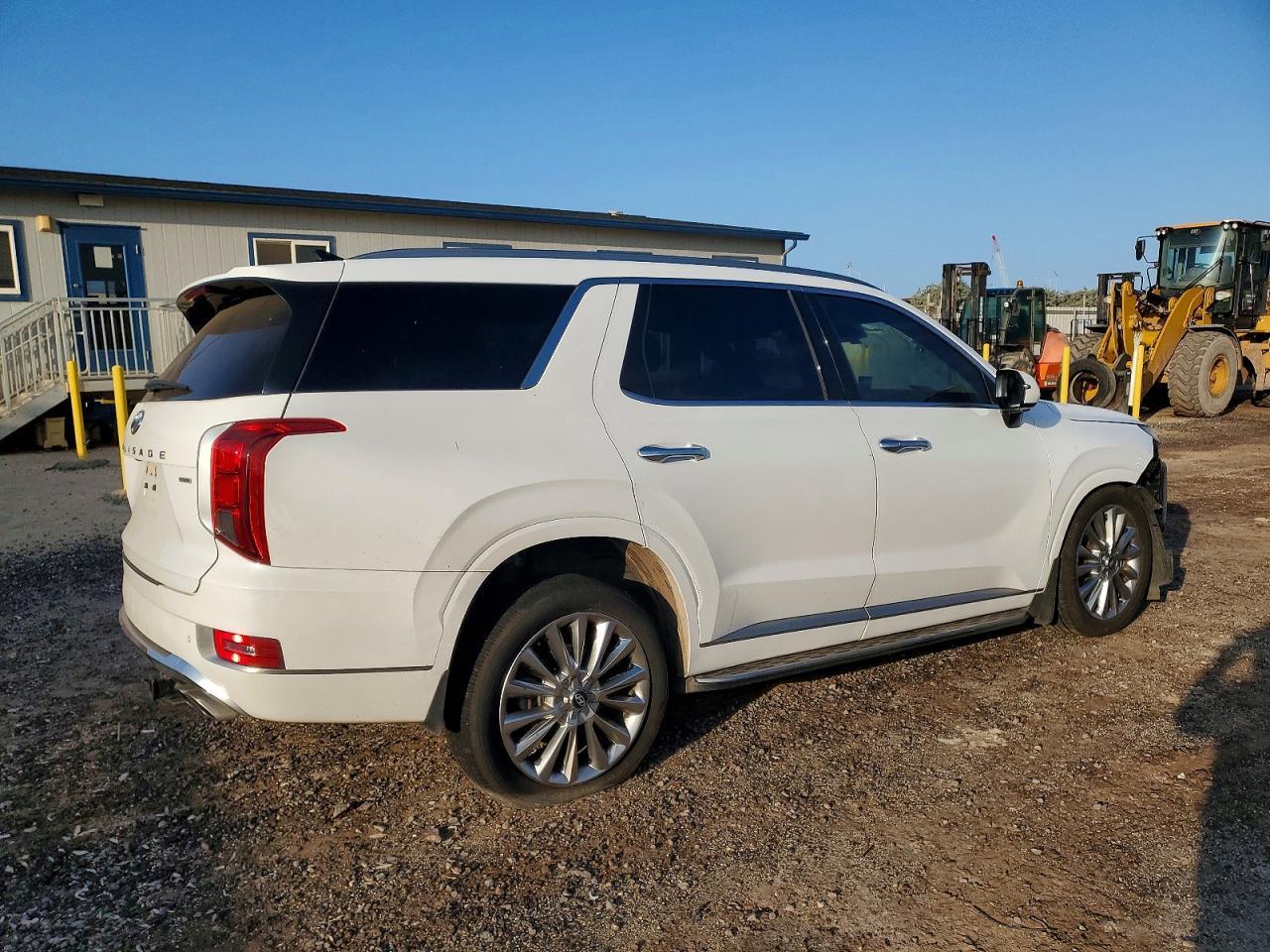 2020 Hyundai Palisade - Image 3