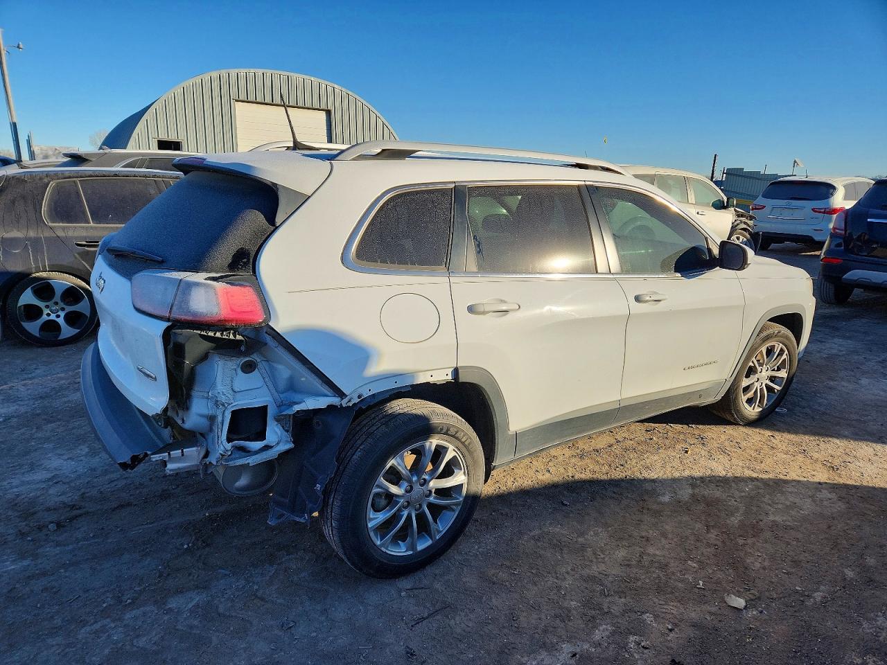 2019 Jeep Cherokee Latitude Plus - Image 3