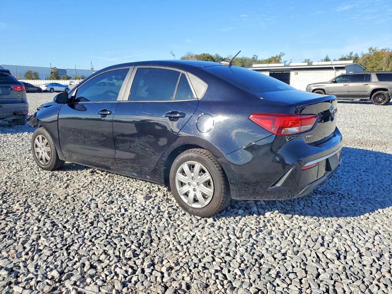 2021 Kia Rio Lx - Фото 2