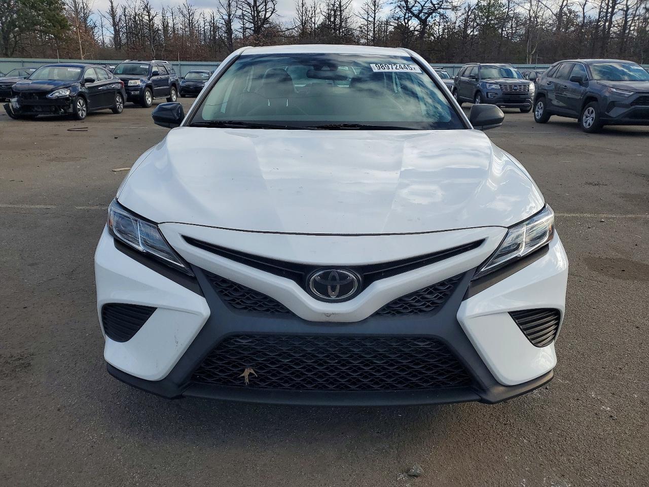 2020 Toyota Camry Se - Image 5