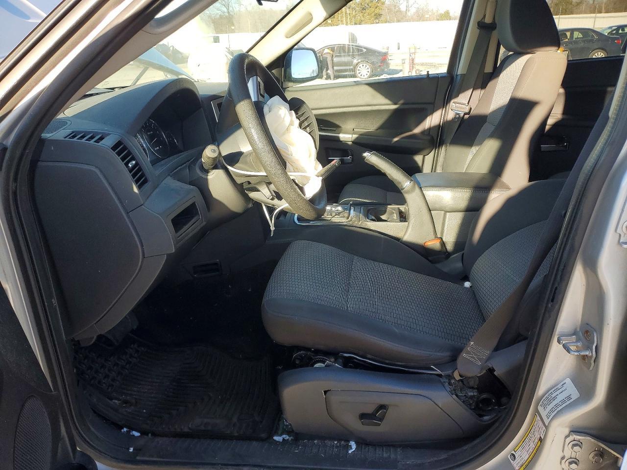 2010 Jeep Grand Cherokee - Фото 7
