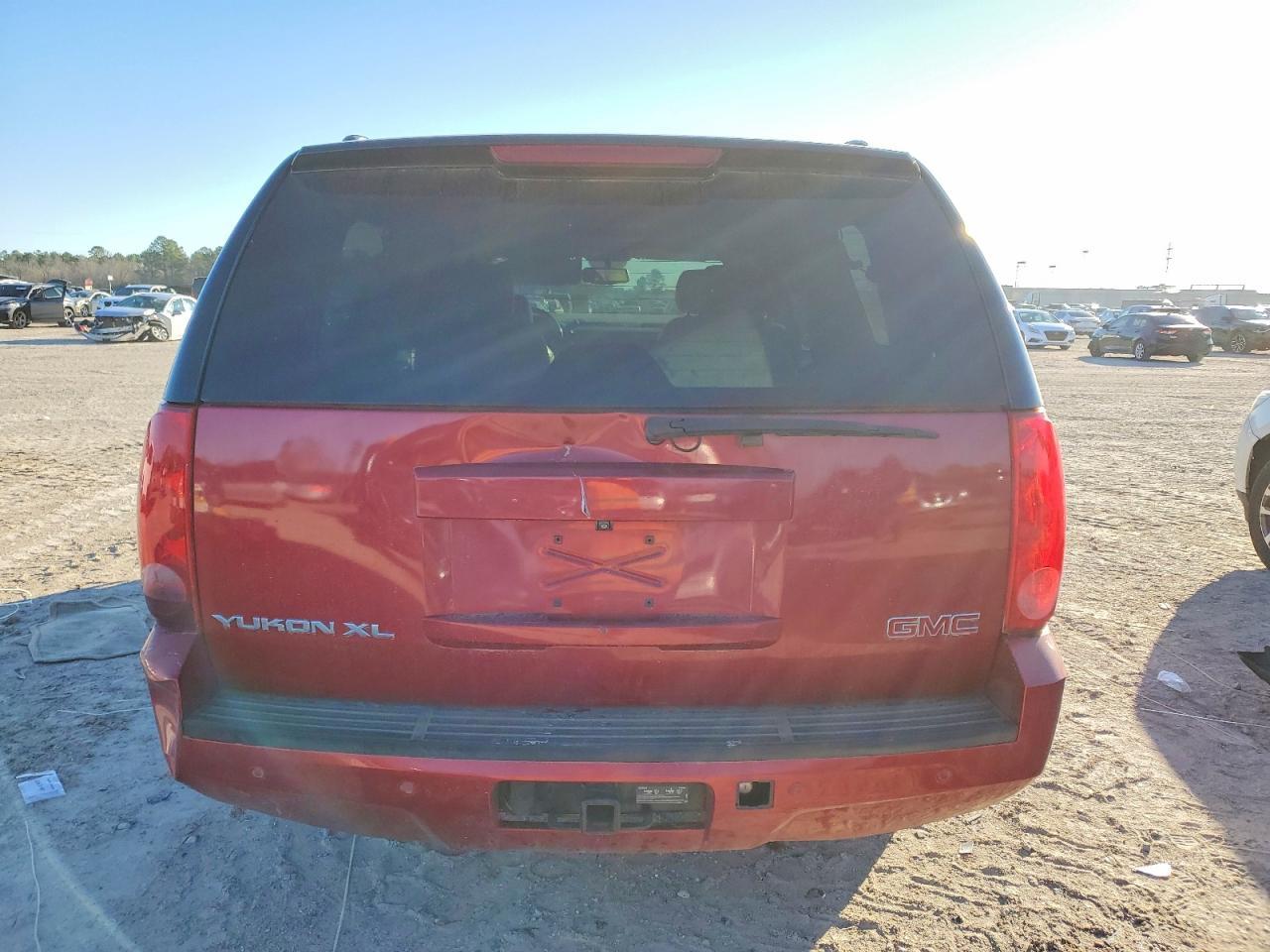 2013 GMC Yukon Xl C1500 Slt - Image 6