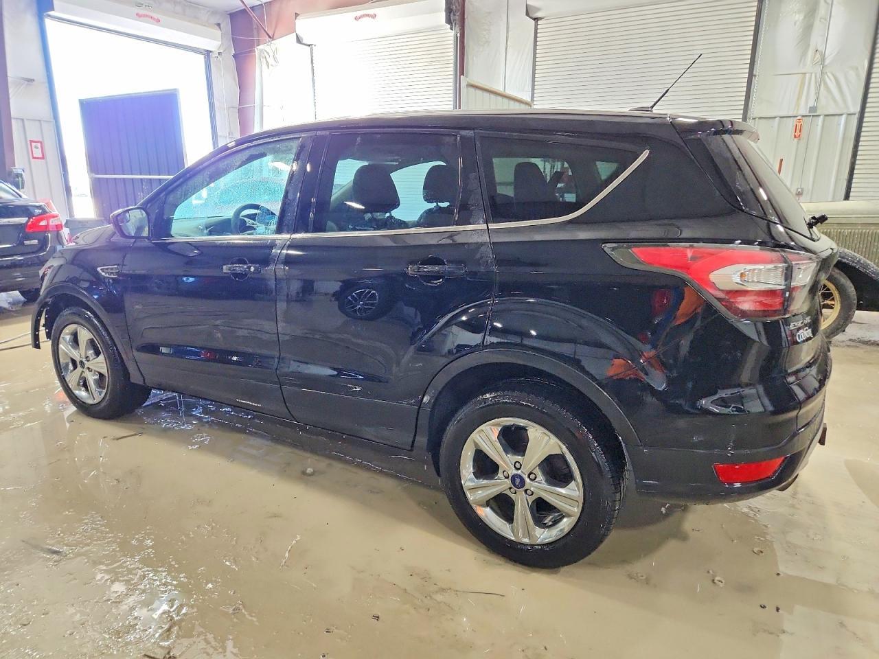 2017 Ford Escape Se - Image 2
