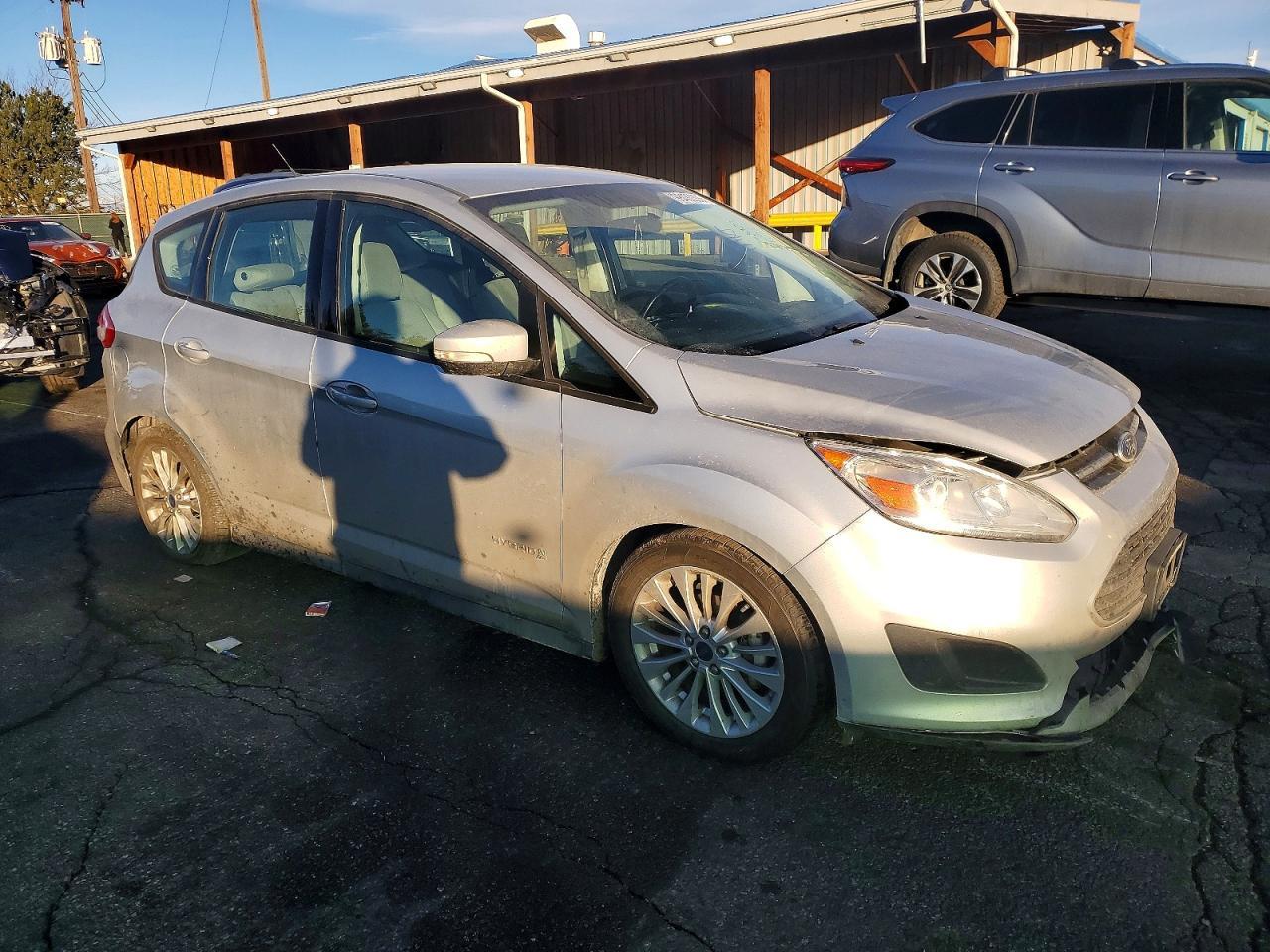 2018 Ford C-Max Se - Фото 4