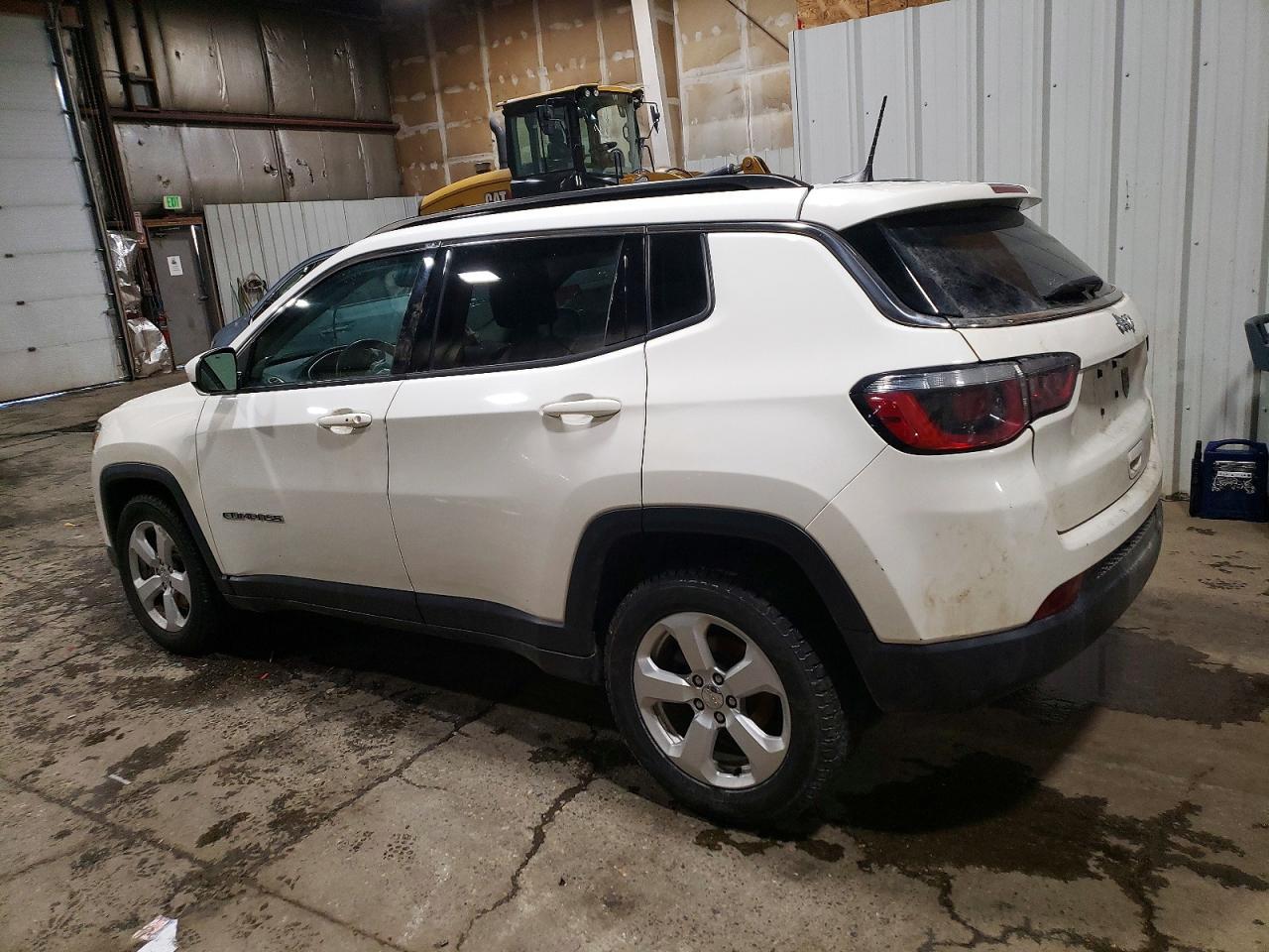 2018 Jeep Compass Latitude - Фото 2