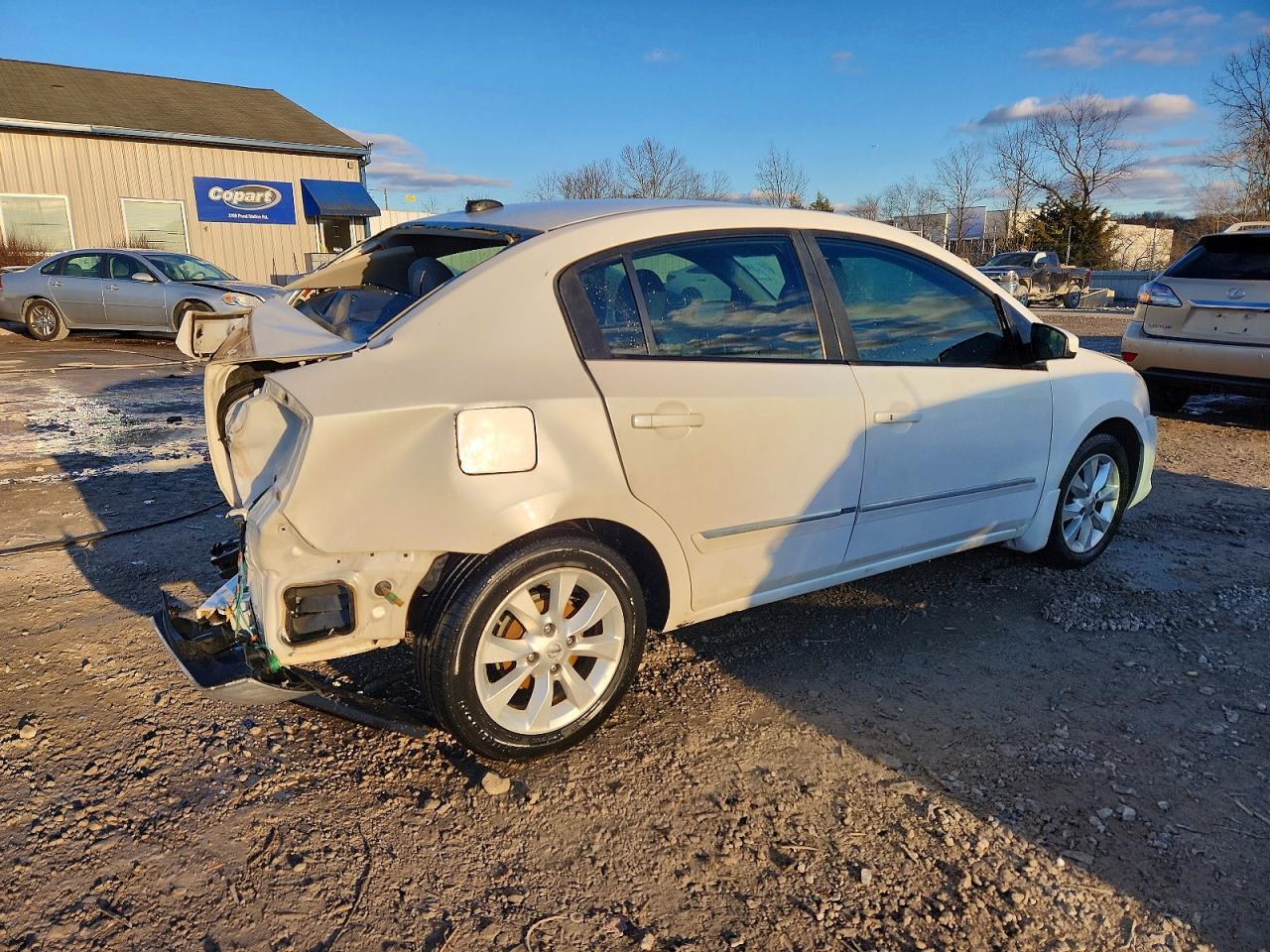 2011 Nissan Sentra 2.0 - Image 3