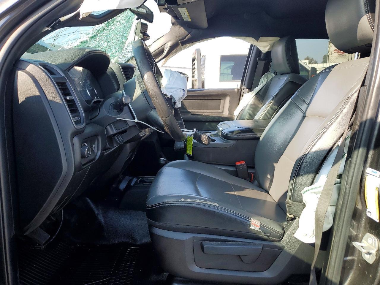 2021 Ram 3500 Tradesman - Фото 7