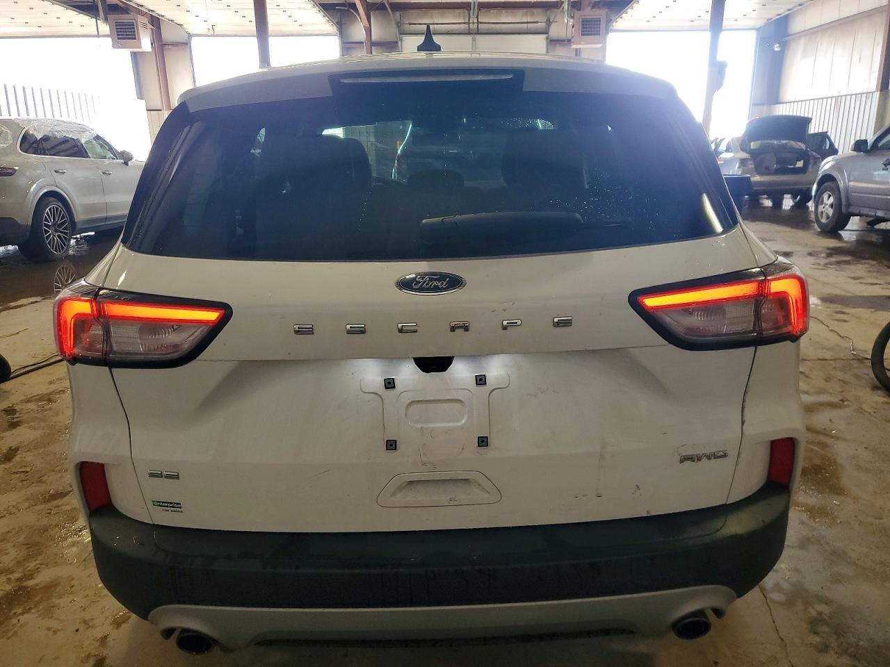 2021 Ford Escape Se - Фото 6
