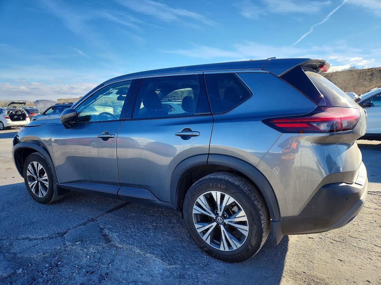 2021 Niss Rogue Sv - Фото 2