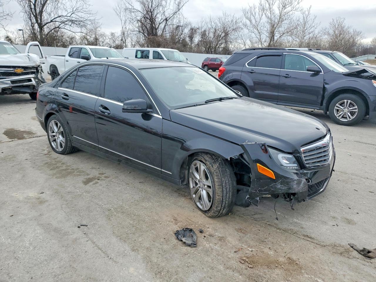 2013 Mercedes-Benz C 300 4Matic - Image 4