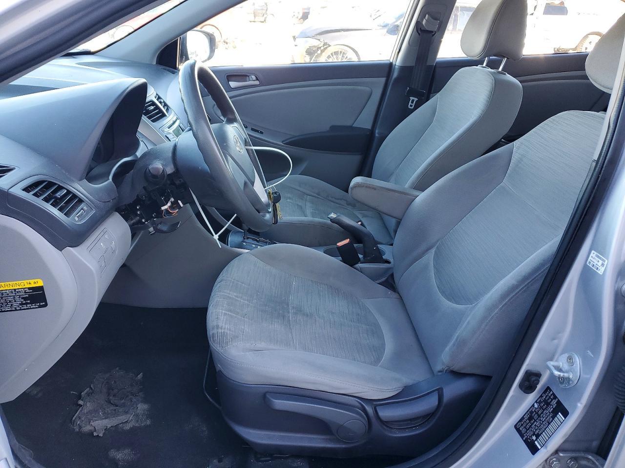 2017 Hyundai Accent Se - Фото 7