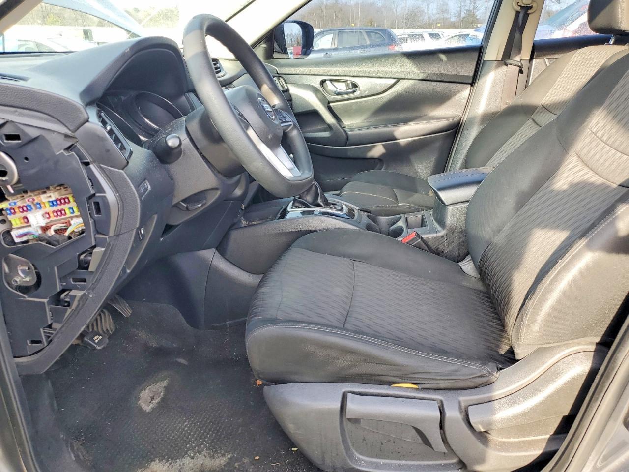 2018 Nissan Rogue S - Фото 7